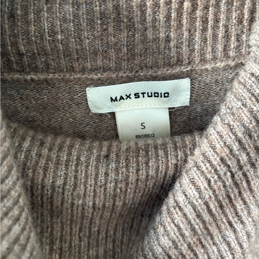 MAX Studio Sweater Dress size smalll - Picture 2 of 4